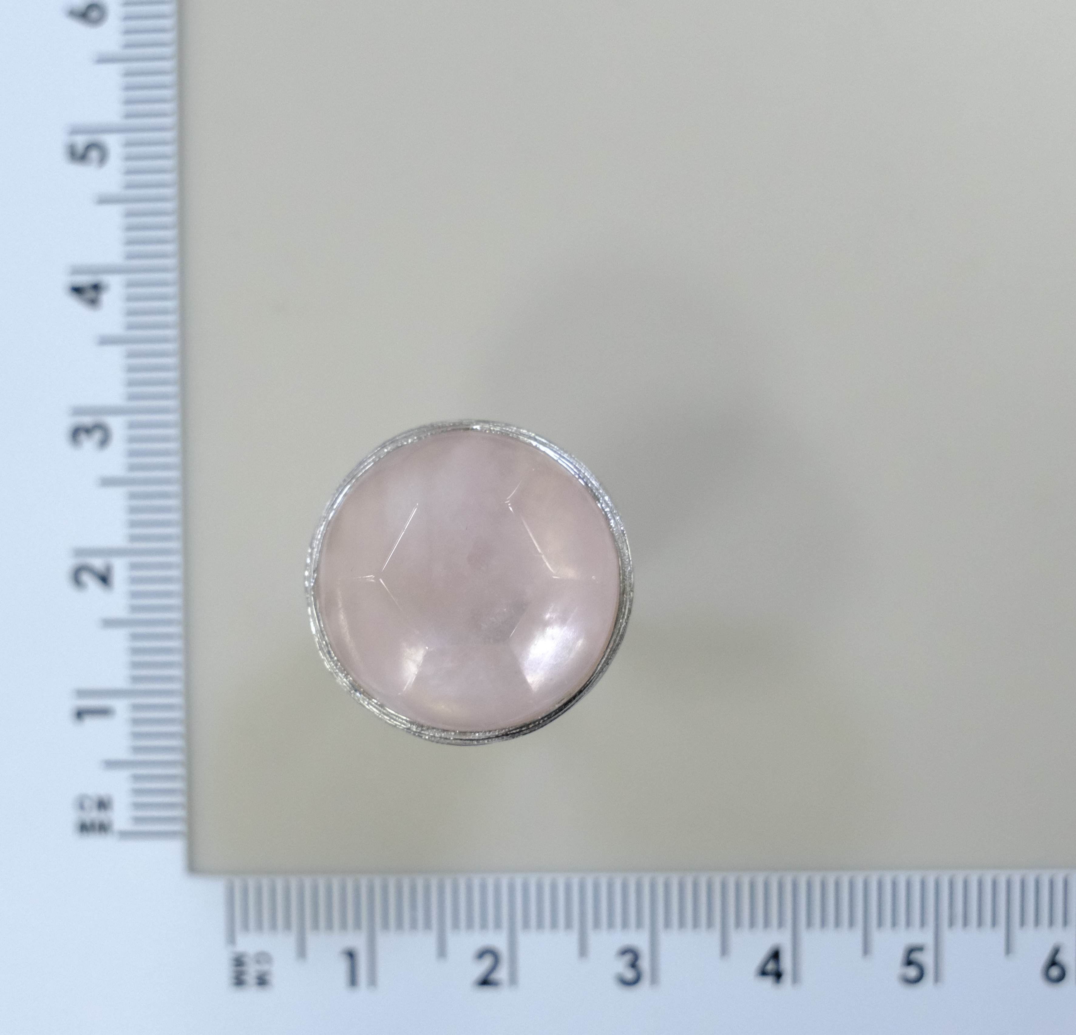 Серебряное кольцо с морганитом